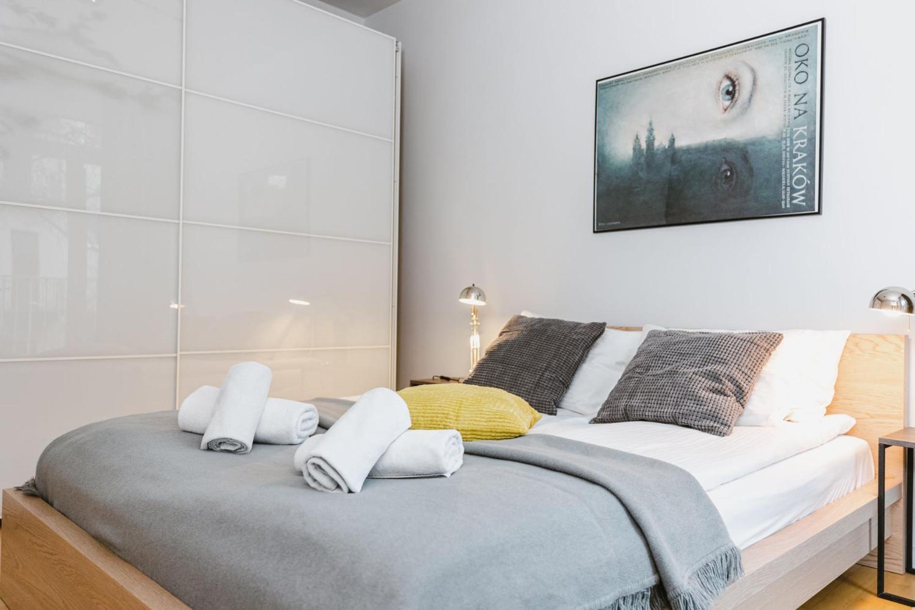 Yourplace Central Apartments Krasków Eksteriør bilde